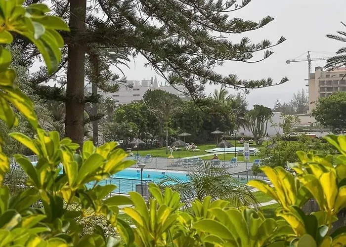 Soleado Y Tranquilo *