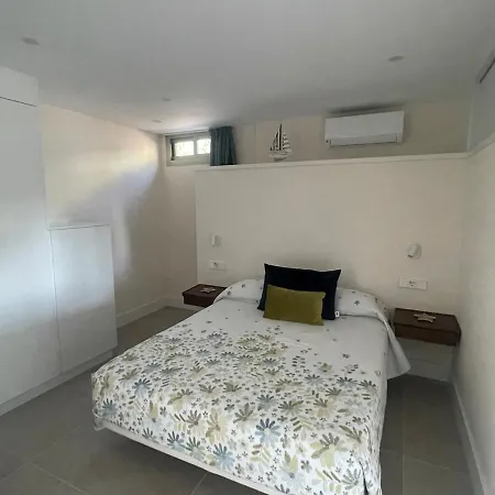 Soleado Y Tranquilo *